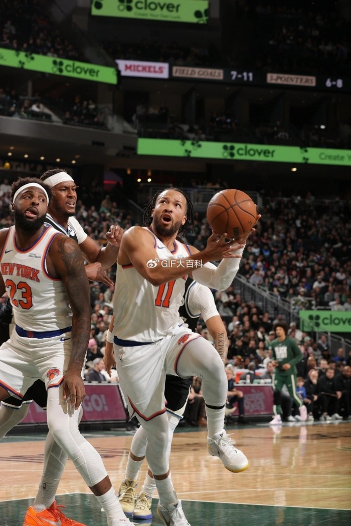 太狠了！转会期尼斯状态回暖广州队国际比赛日刷新队史纪录，密尔沃基雄鹿冲刺阶段篮板制胜的简单介绍