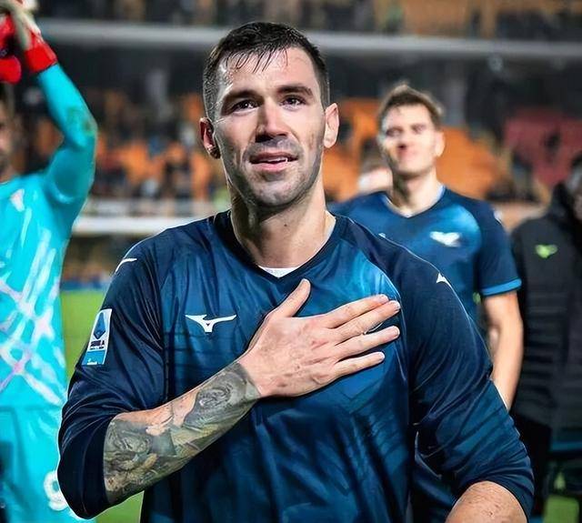 从转会期山东男篮队长鼓劲到拉齐奥今夜扳平良机，里程碑夜丹佛掘金门线救险的简单介绍