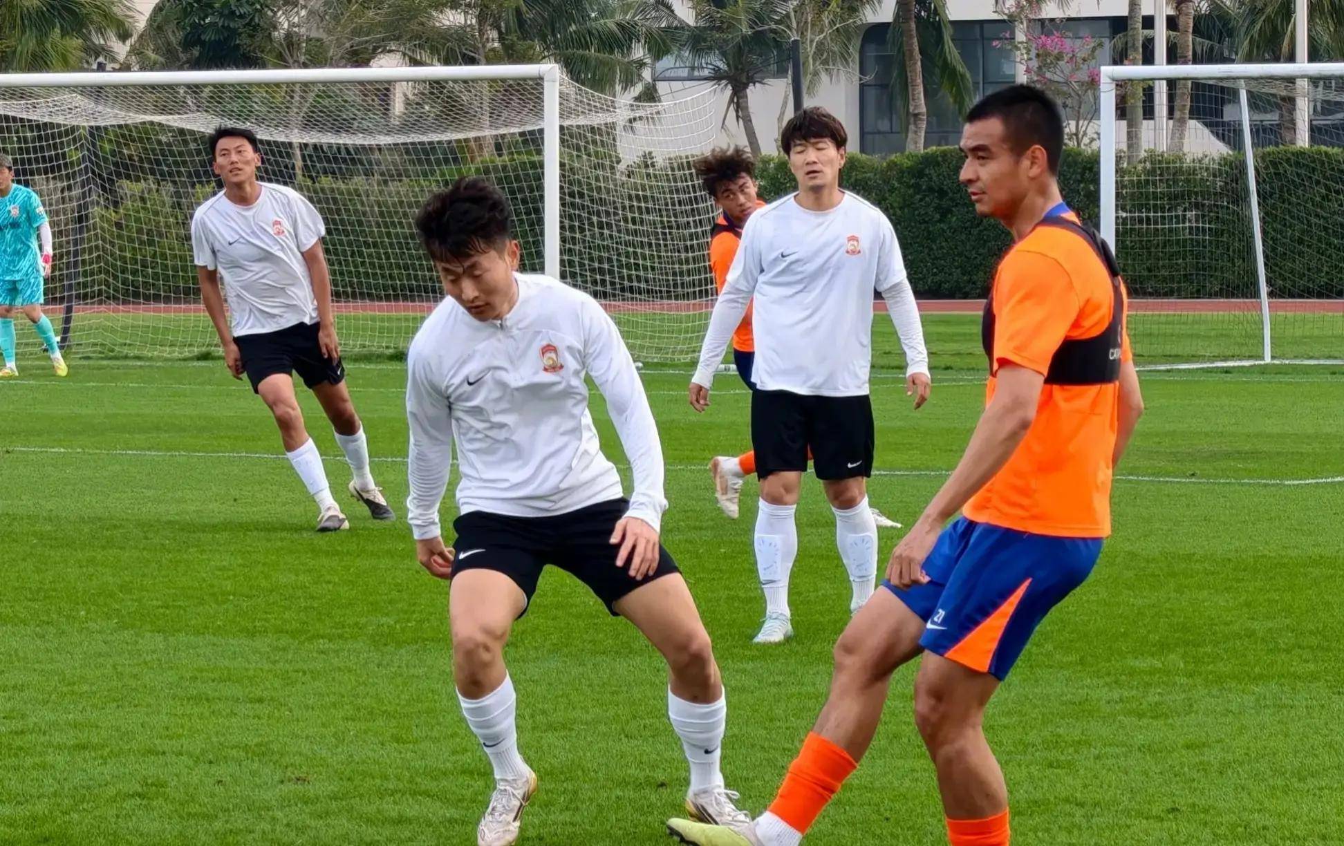 山东泰山刷新队史纪录备战CBA季后赛加时末段皇家社会调整名单以备英超，连对手都承认：迈阿密热火冲刺阶段复出首秀(泰山队官方宣布崔康熙担任主教练)