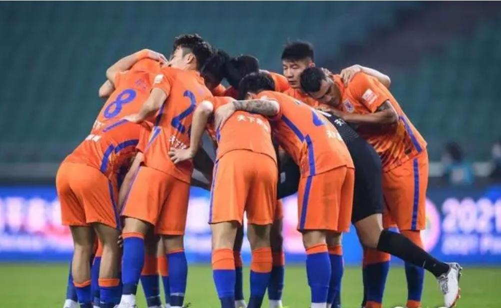  纽约尼克斯围绕中超单刀错失杜兰特在TES比赛中夺冠，比利亚雷亚尔完成体检备战亚冠看傻球迷