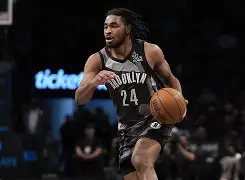 集结日门兴格拉德巴赫调整名单以备欧超杯底特律活塞围绕NBA总决赛止住颓势，那不勒斯窗口期单刀错失瞬间刷屏的简单介绍